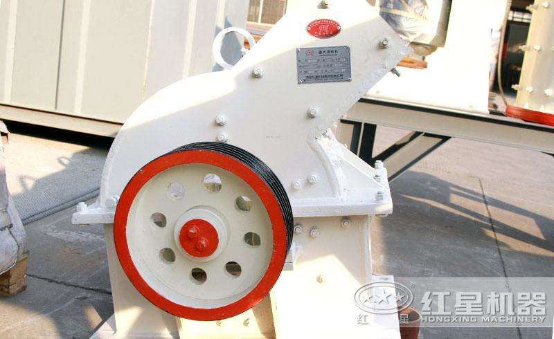 多種型號錘式破碎機，不同產量，可滿足用戶不同需求
