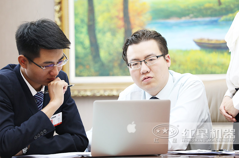 量身為用戶設(shè)計風(fēng)化石制砂、洗沙設(shè)備方案