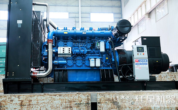 PE1200\*1500顎破機配大功率電機，動力足，現(xiàn)場作業(yè)更效能高 